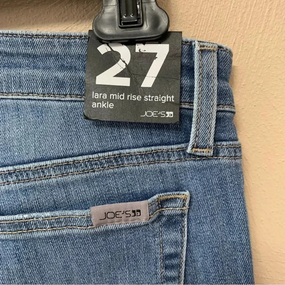 Joe's Jeans Women Lara Distressed Straight Ankle Jeans - Picture 9 of 12